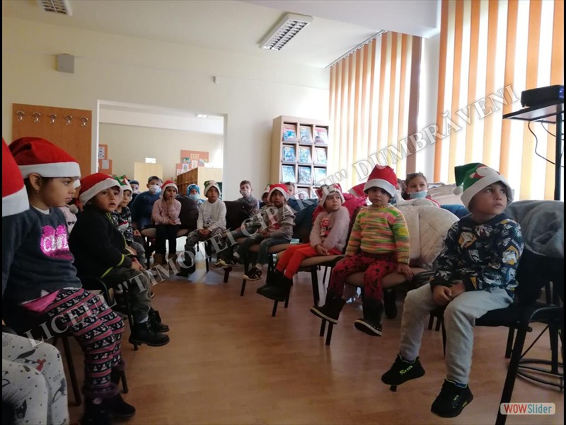 Magia Bradului de Crăciun_007 Magia Bradului de Crăciun_007