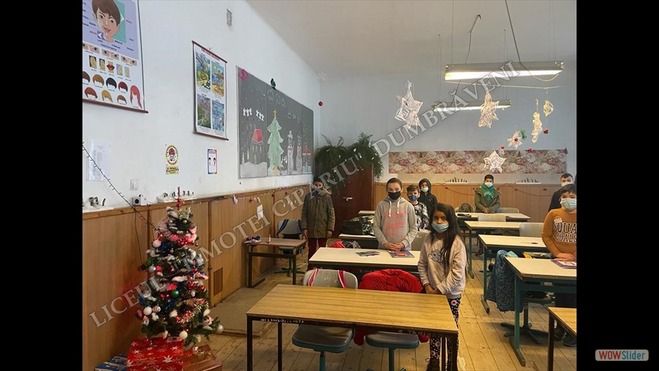 Clasa a-V-a Școala Gimnazială Șaroș pe Târnave Clasa a-V-a Școala Gimnazială Șaroș pe Târnave