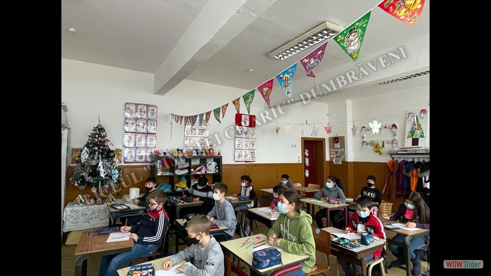 Clasa a-IV-a B - Liceul „Timotei Cipariu” Dumbrăveni Clasa a-IV-a B - Liceul „Timotei Cipariu” Dumbrăveni