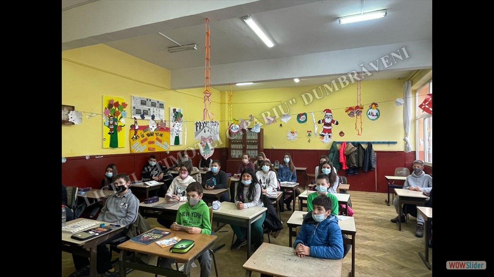 Clasa a-VI-a B - Liceul „Timotei Cipariu” Dumbrăveni 