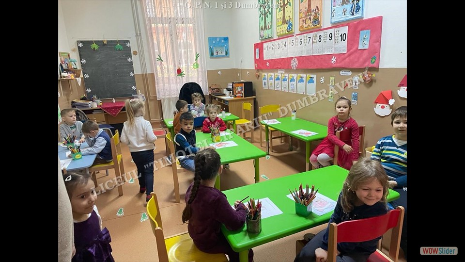 Grădinițele cu program normal 1 și 3 Dumbrăveni Grădinițele cu program normal 1 și 3 Dumbrăveni