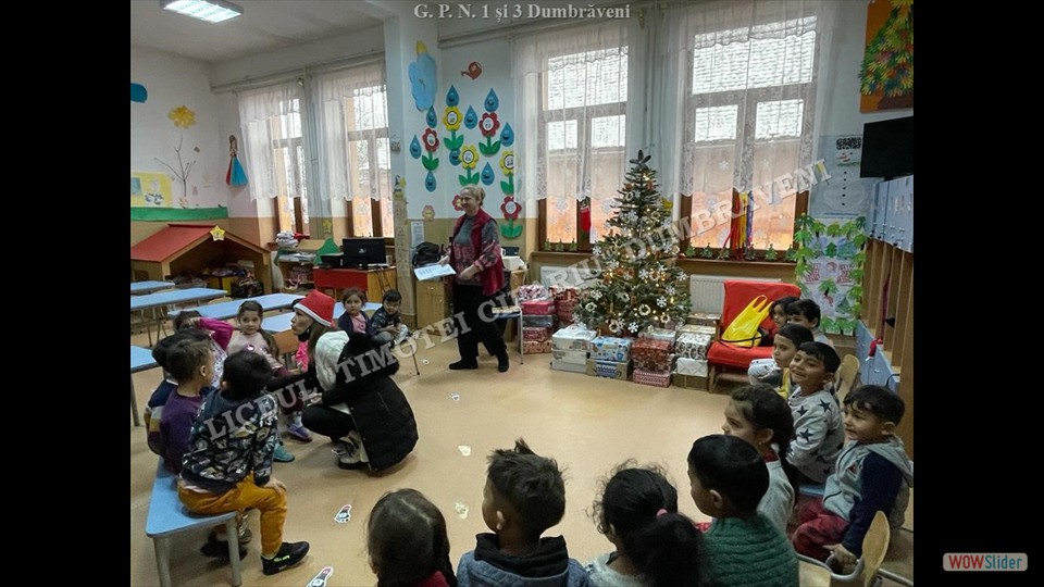 Grădinițele cu program normal 1 și 3 Dumbrăveni Grădinițele cu program normal 1 și 3 Dumbrăveni