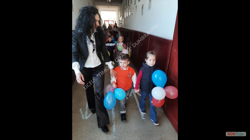 436314781_923107769815684_3105890602639701921_n css slideshow